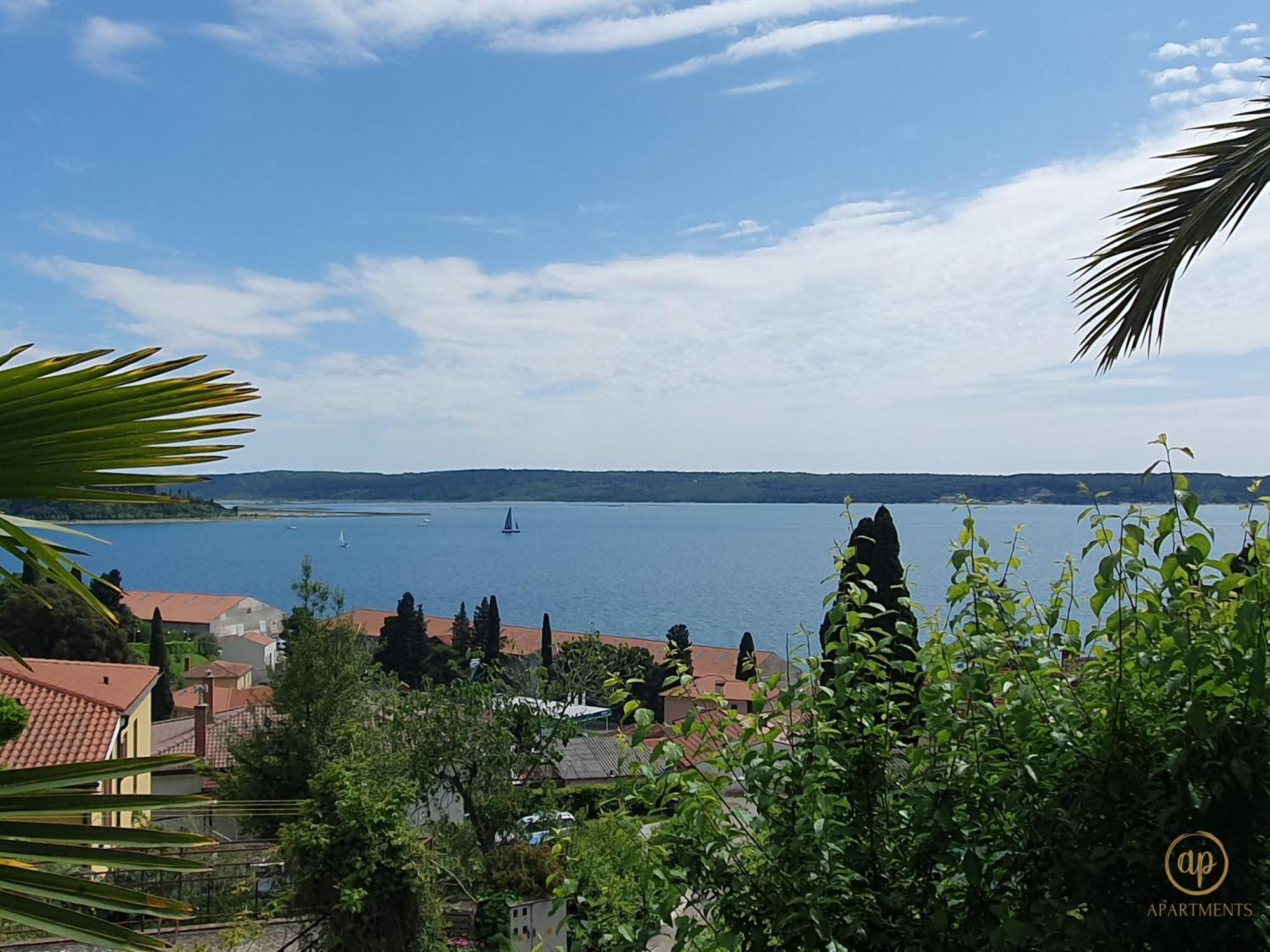 Apartment With Seaview And Garden For 6 Portorož Exterior foto