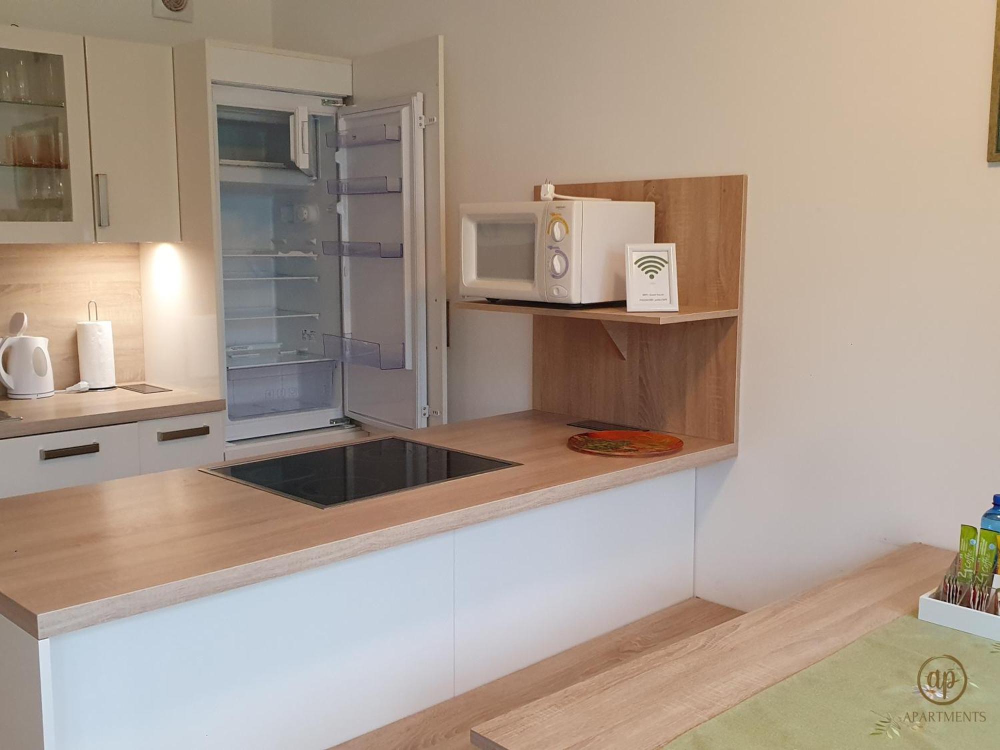 Apartment With Seaview And Garden For 6 Portorož Exterior foto